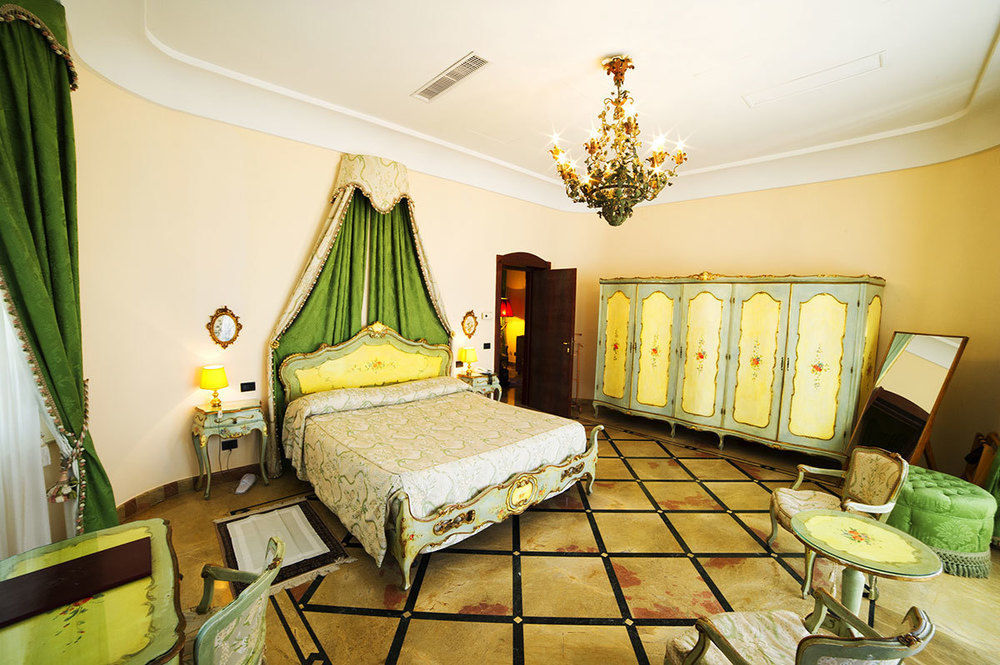 Grande Albergo Miramare Формия Екстериор снимка