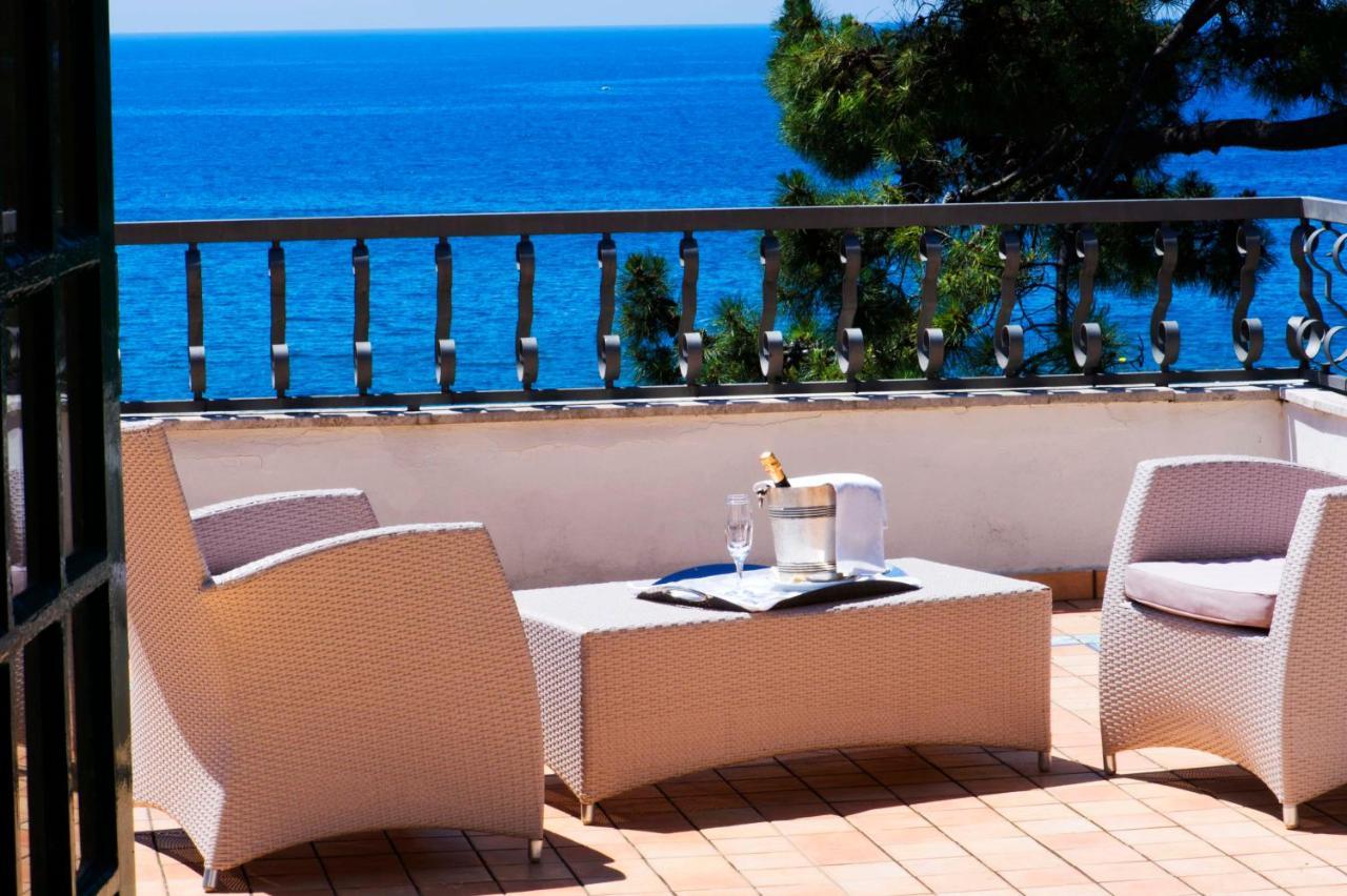 Grande Albergo Miramare Формия Екстериор снимка