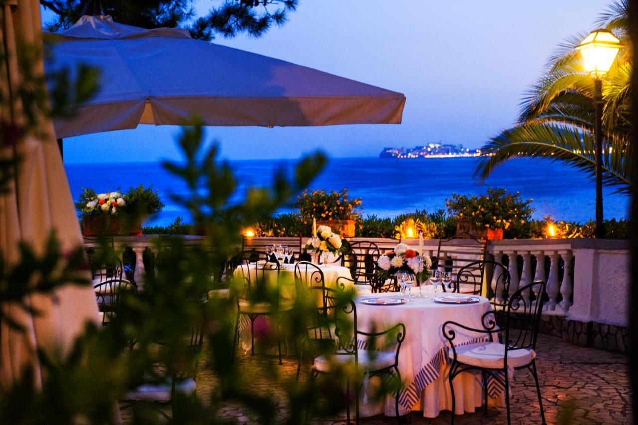 Grande Albergo Miramare Формия Екстериор снимка