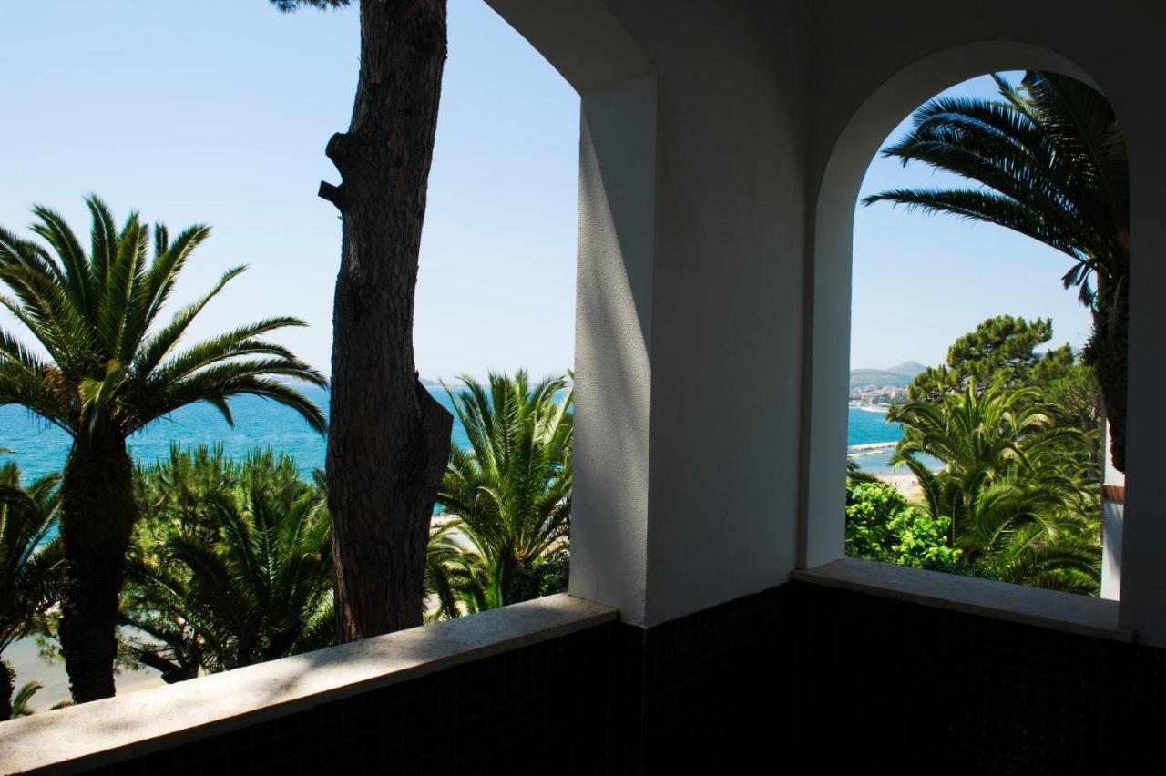 Grande Albergo Miramare Формия Екстериор снимка